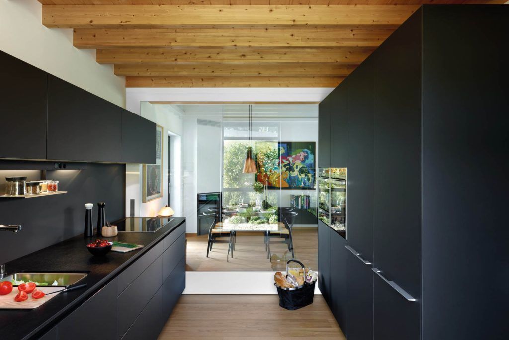 cocinas santos pamplona cocina negra muebles en paralelo santiago interiores